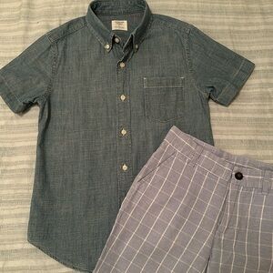JCrew factory button down shirt, size 8.
Janie and Jack linen shorts, size 8.